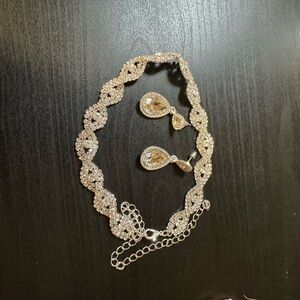 Elegant Gold and Silver Jewelry Set